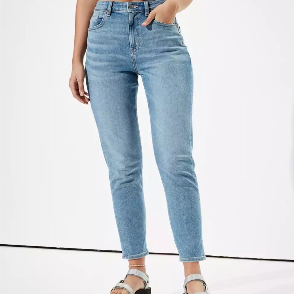 American eagle mom jeans